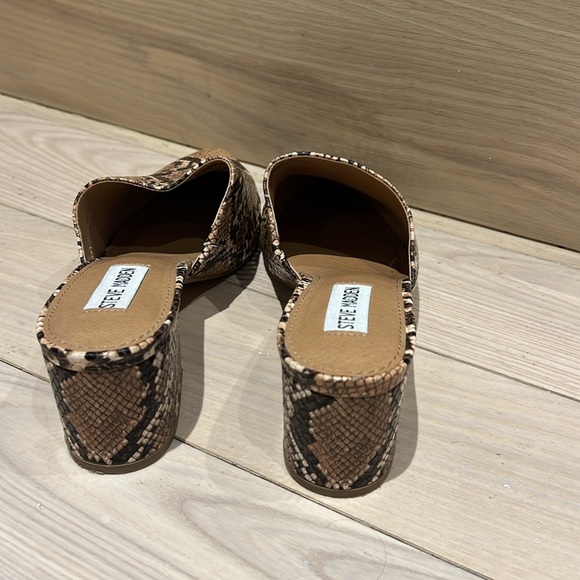 Steve Madden mule size 8 - Picture 3 of 3